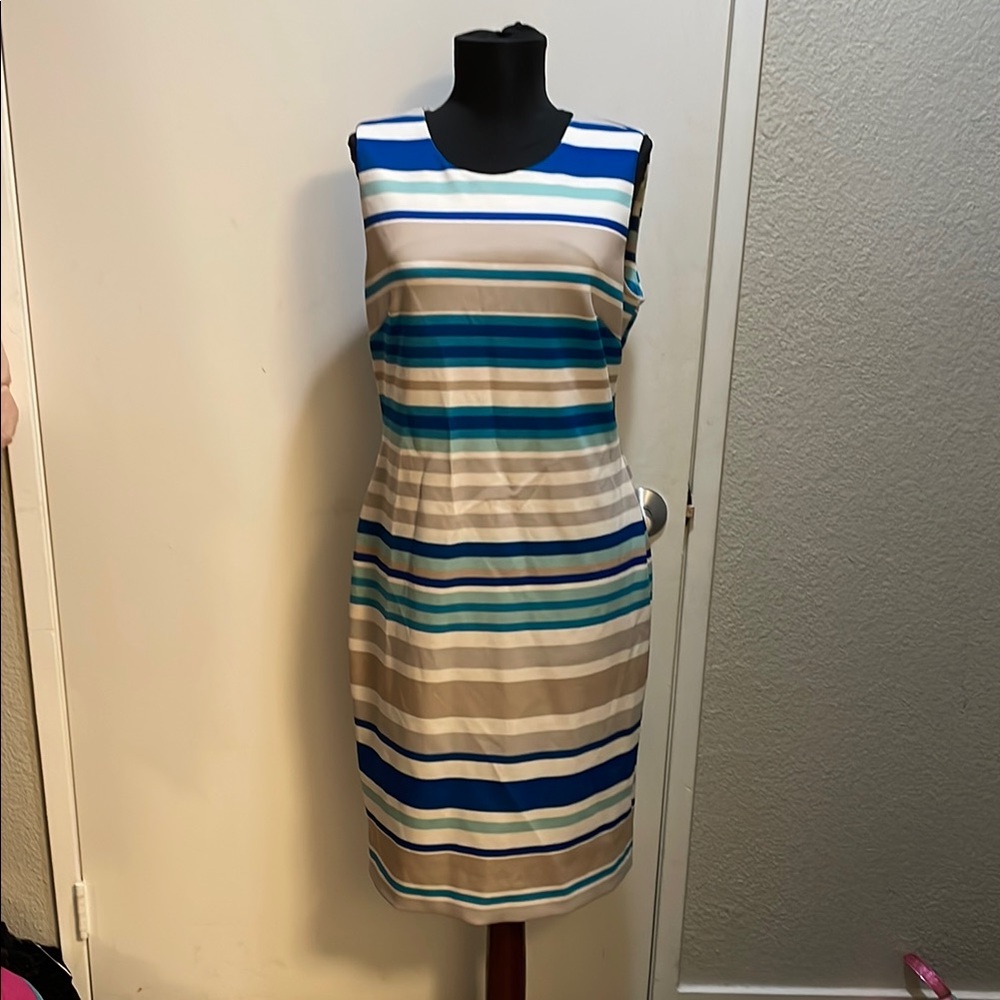 White and Blue Sleeveless Sheath Midi Dress for Work